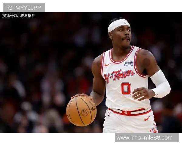 霍勒迪称赞里斯投篮与能量提升进攻空间关键时刻鼓舞全队士气