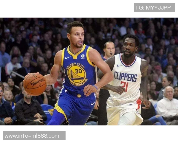 小里弗斯评选历史最佳五大控卫阵容库里魔术师伊赛亚托马斯保罗基德的精彩分析