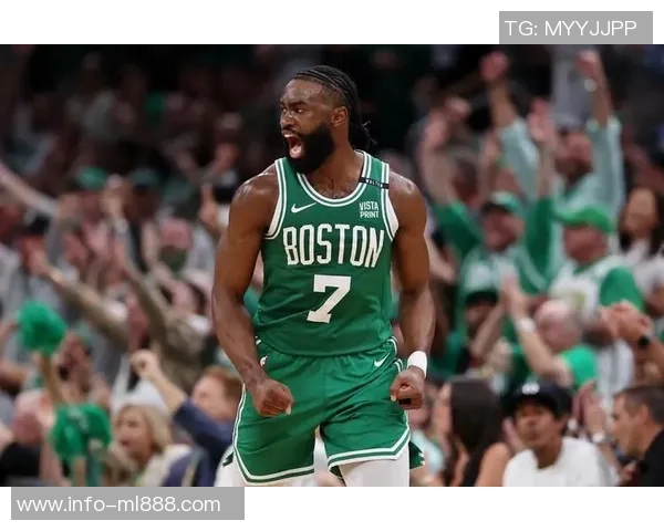 杰伦布朗谈凯尔特人胜利关键两个篮板助力球队展现团队精神